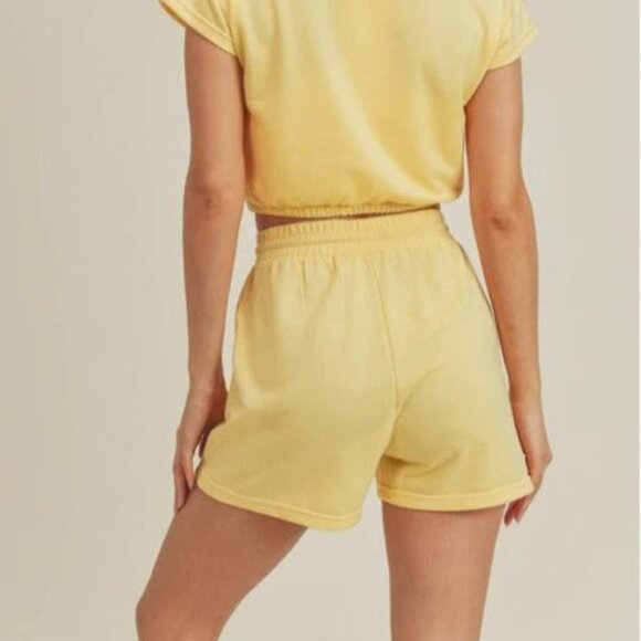 Kimberly C Crop Short Sleeve Shirt & Sweatshort Set  5118  NWT Boutique - Picture 2 of 2